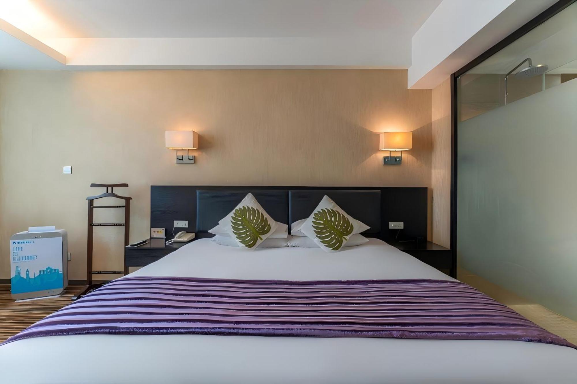 SSAW Boutique Hotel Nanchang Bayi Square Extérieur photo