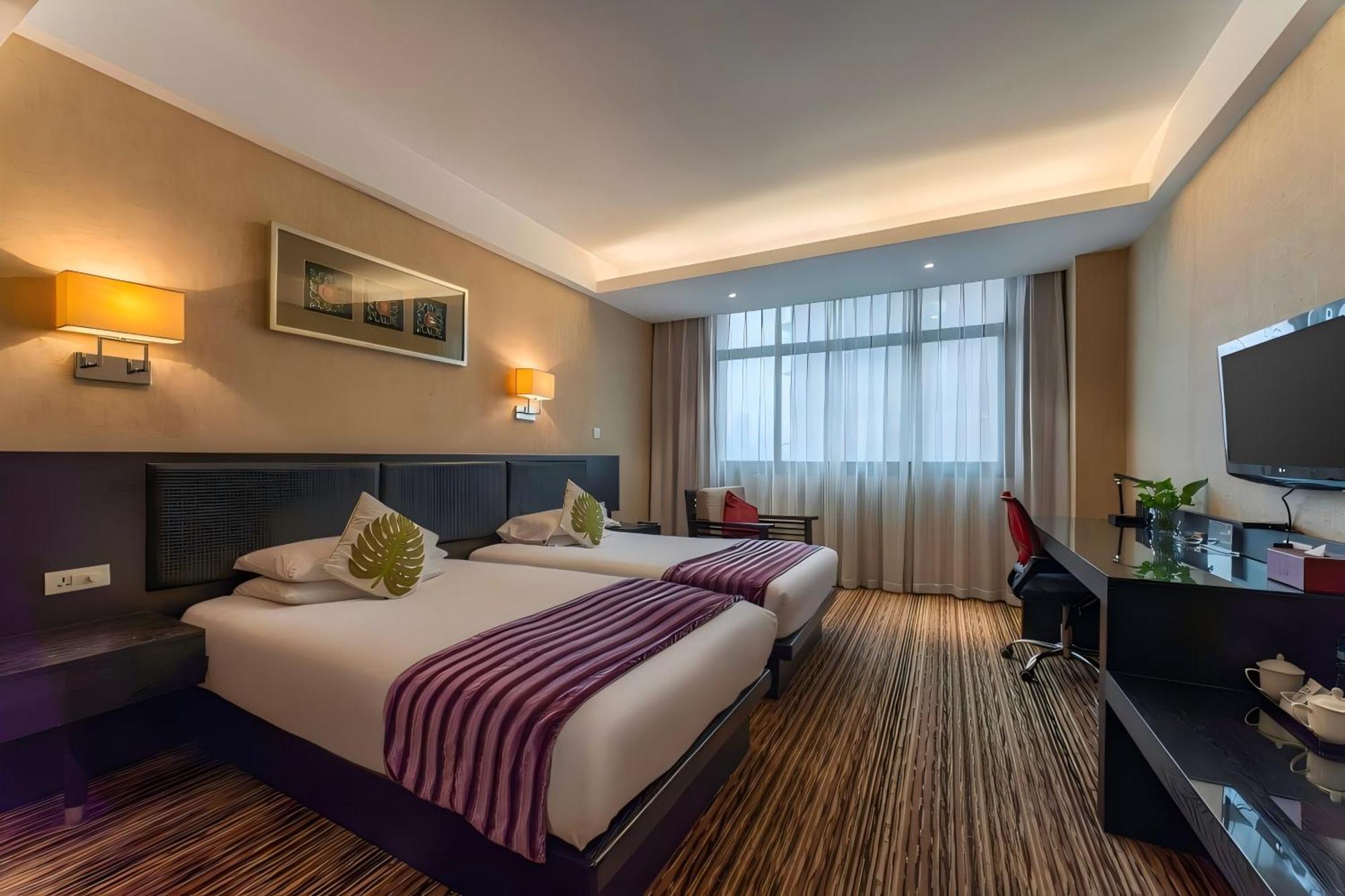 SSAW Boutique Hotel Nanchang Bayi Square Extérieur photo